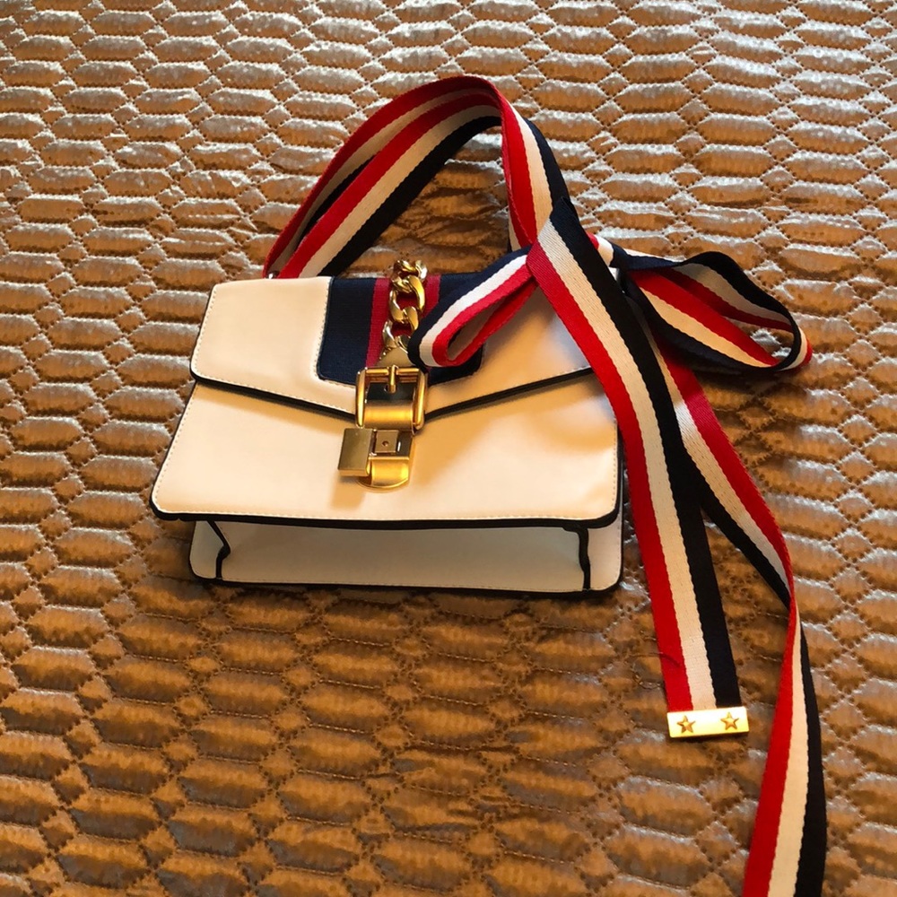 Cross body bag